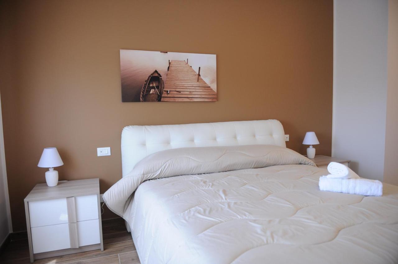 Guesthouse Fino'S Family Monopoli Ngoại thất bức ảnh