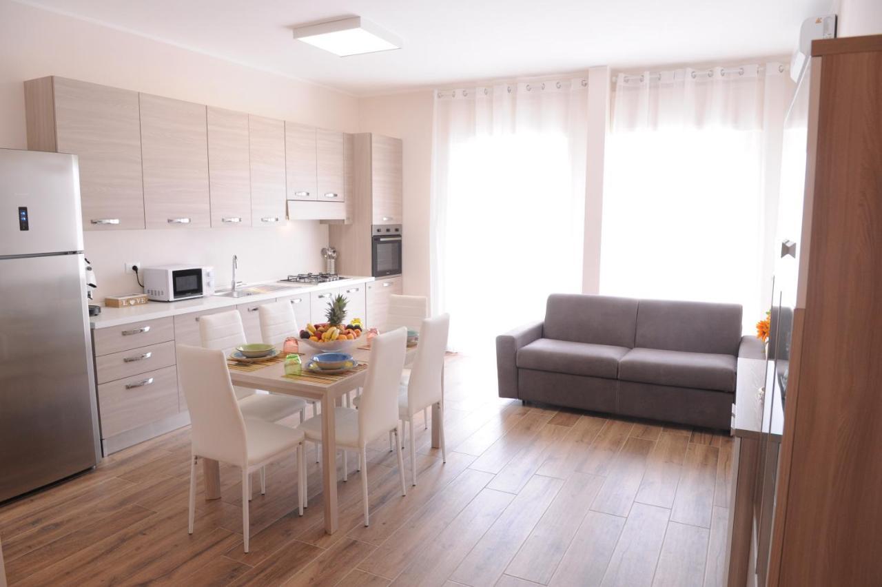 Guesthouse Fino'S Family Monopoli Ngoại thất bức ảnh